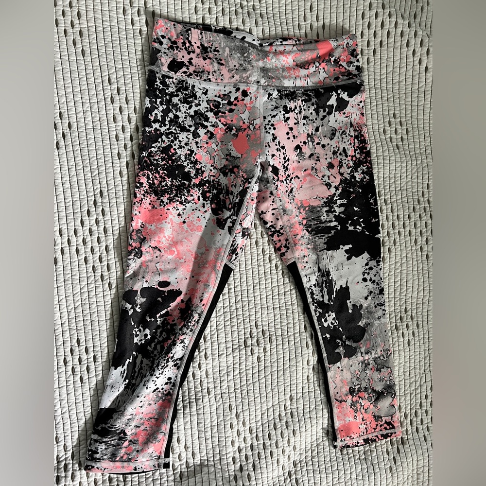 Fabletics Capri Leggings XS